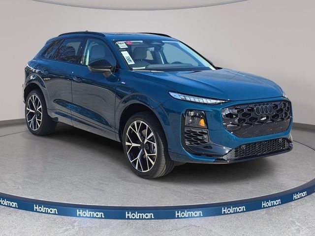 2026 Audi Q3 S line