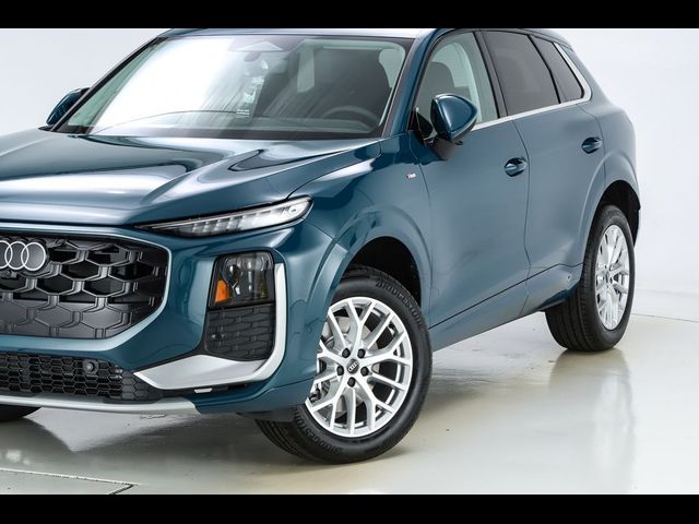 2026 Audi Q3 S line
