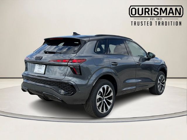 2026 Audi Q3 S line