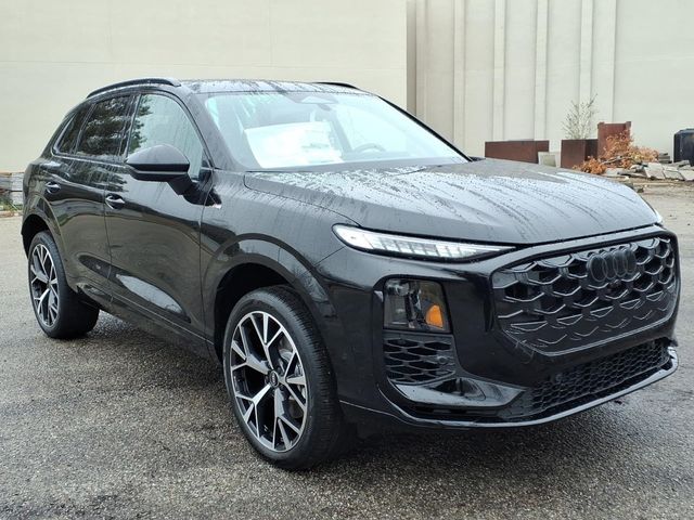 2026 Audi Q3 S line