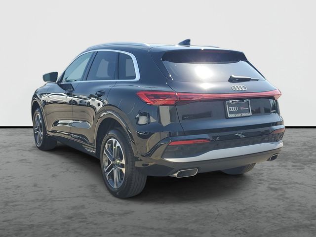 2026 Audi Q5 Premium Plus