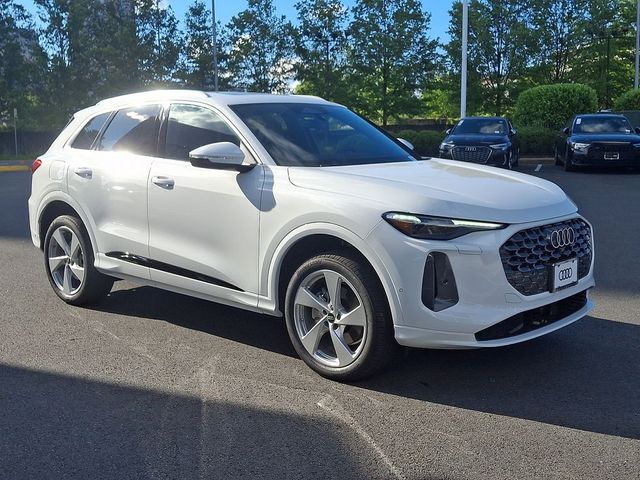 2026 Audi Q5 Premium Plus