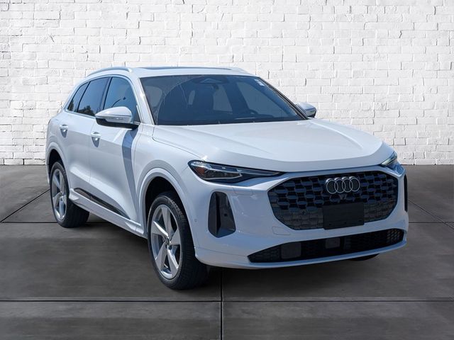 2026 Audi Q5 Premium Plus