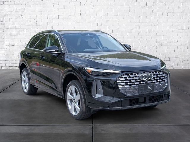 2026 Audi Q5 Premium Plus