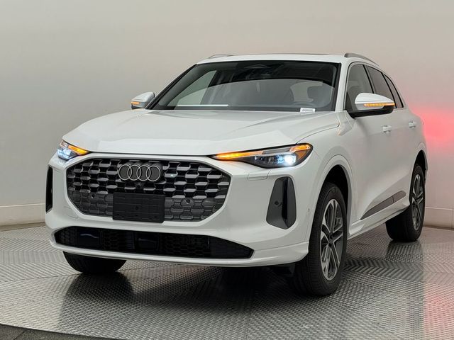 2026 Audi Q5 Premium Plus