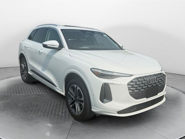 2026 Audi Q5 Premium Plus