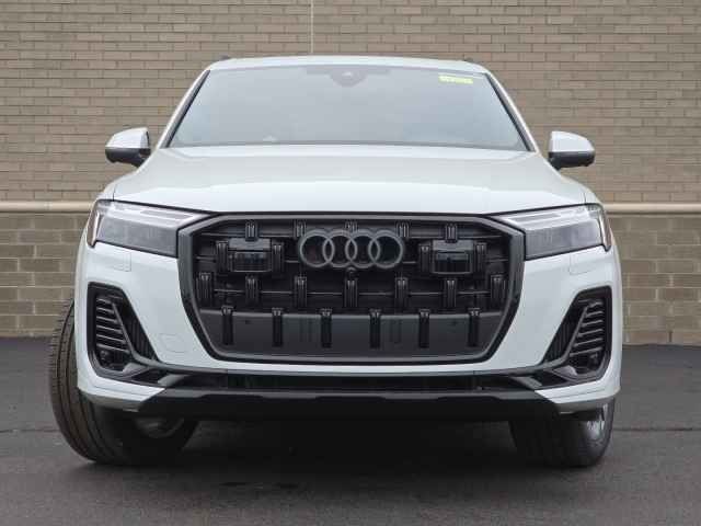 2026 Audi Q7 Premium