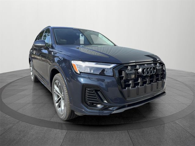 2026 Audi Q7 Premium