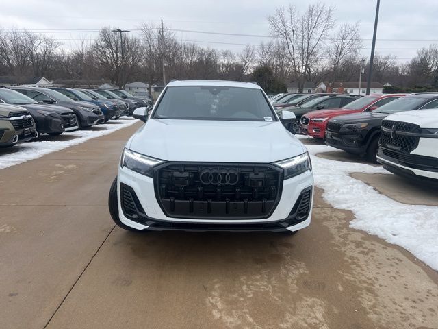 2026 Audi Q7 Premium