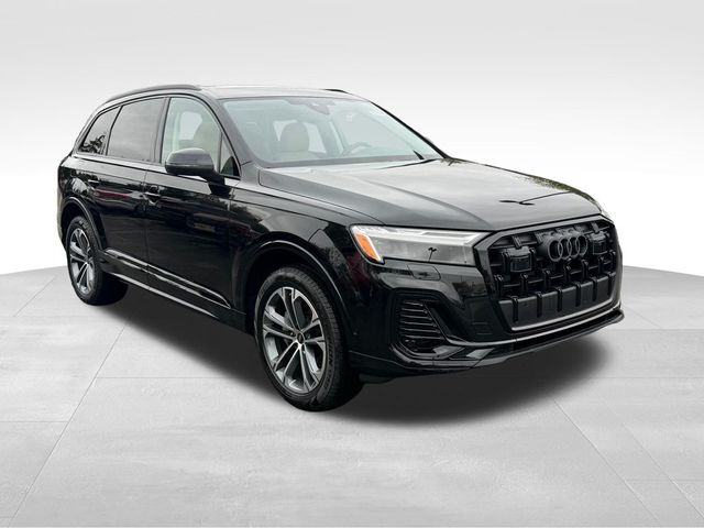 2026 Audi Q7 Premium