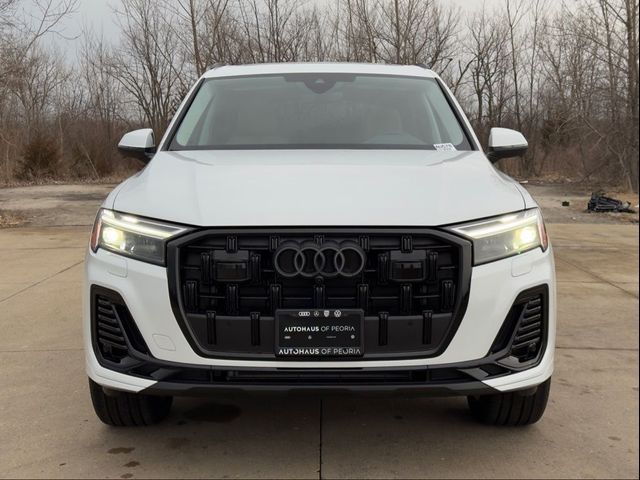 2026 Audi Q7 Premium