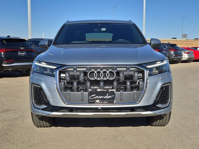 2026 Audi Q7 Premium