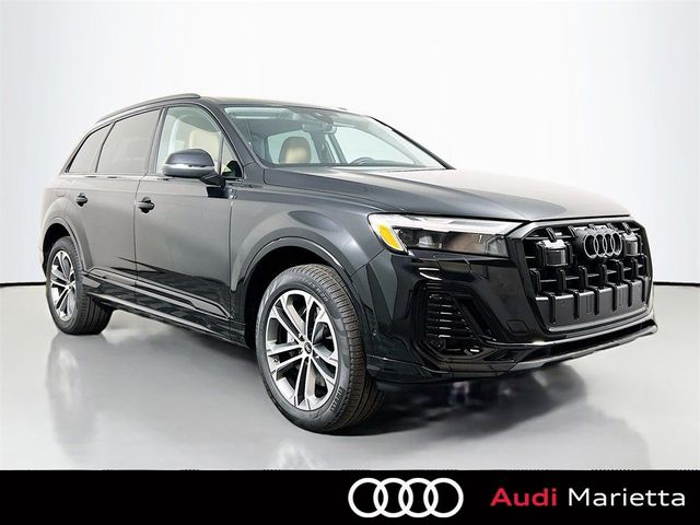 2026 Audi Q7 Premium