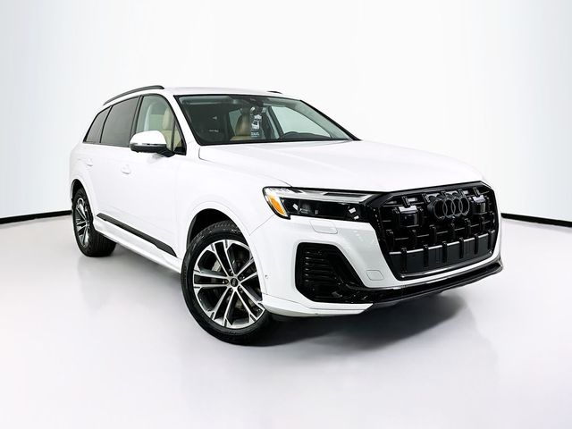 2026 Audi Q7 Premium