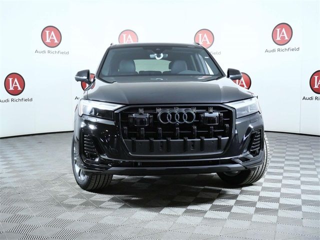 2026 Audi Q7 Premium