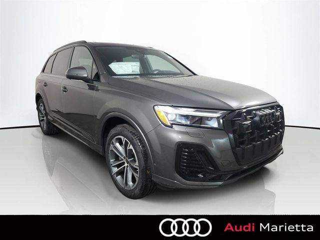 2026 Audi Q7 Premium