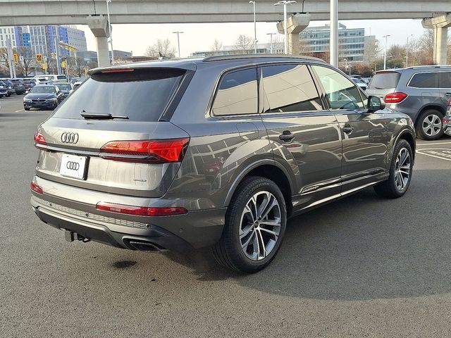 2026 Audi Q7 Premium