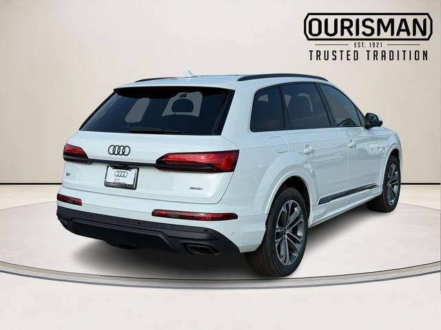 2026 Audi Q7 Premium