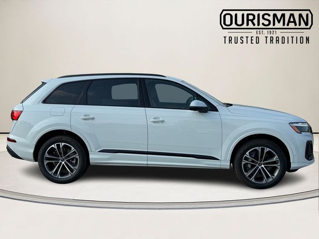 2026 Audi Q7 Premium