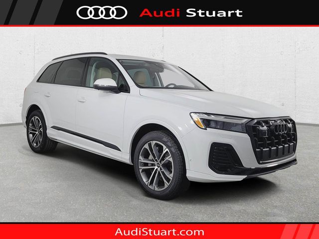 2026 Audi Q7 Premium