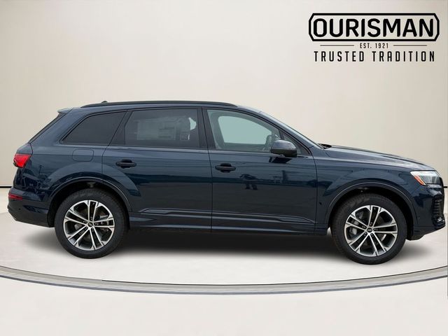 2026 Audi Q7 Premium