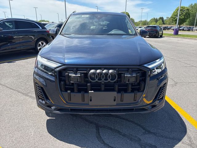 2026 Audi Q7 Premium