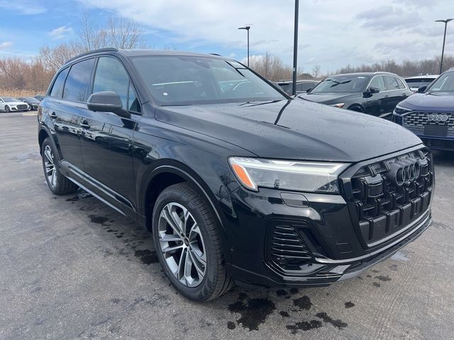 2026 Audi Q7 Premium Plus