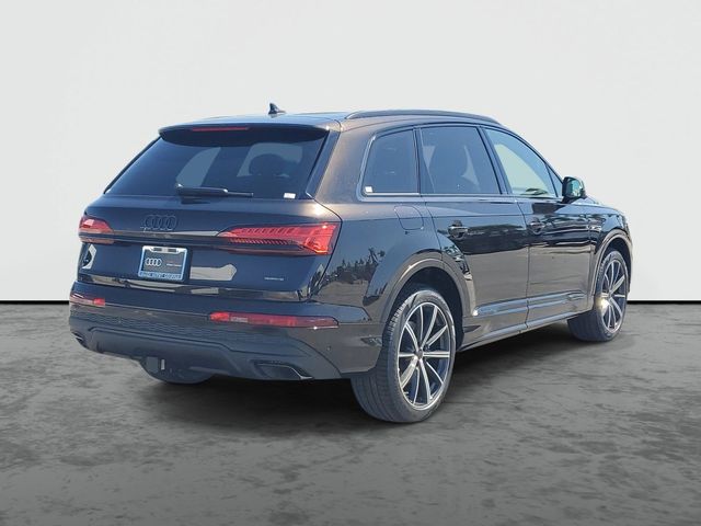 2026 Audi Q7 Premium Plus