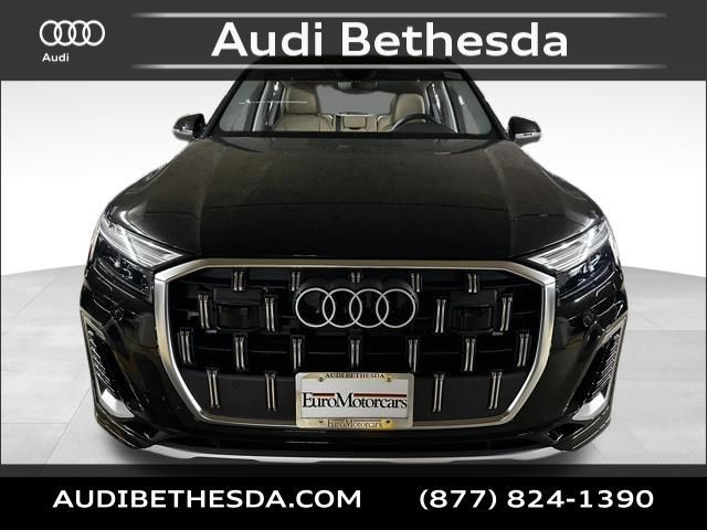 2026 Audi Q7 Premium