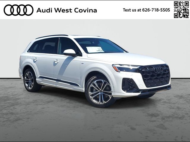 2026 Audi Q7 S line Premium