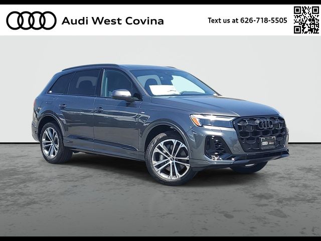 2026 Audi Q7 S line Premium