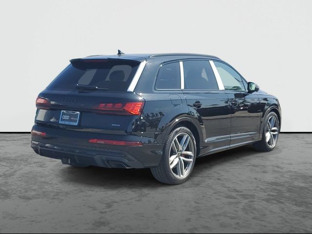 2026 Audi Q7 S line Prestige