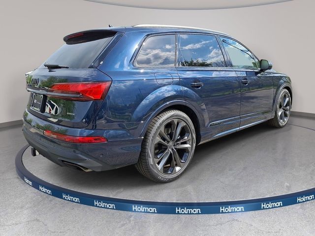 2026 Audi Q7 Premium Plus