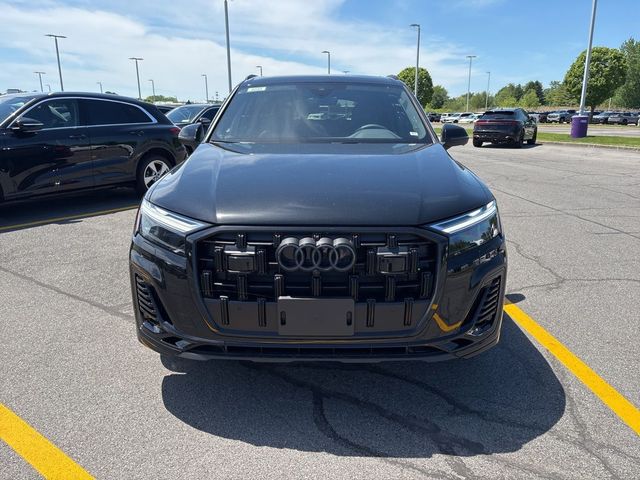 2026 Audi Q7 Premium Plus