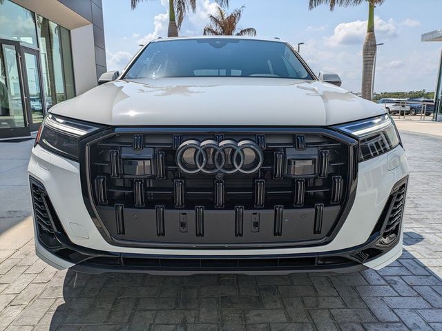 2026 Audi Q7 Premium Plus