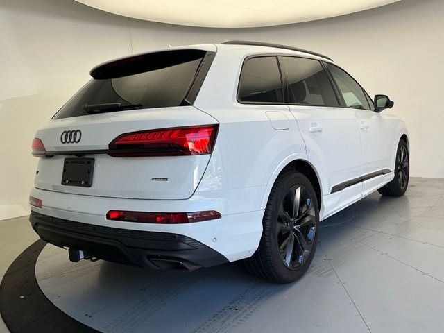 2026 Audi Q7 Premium Plus
