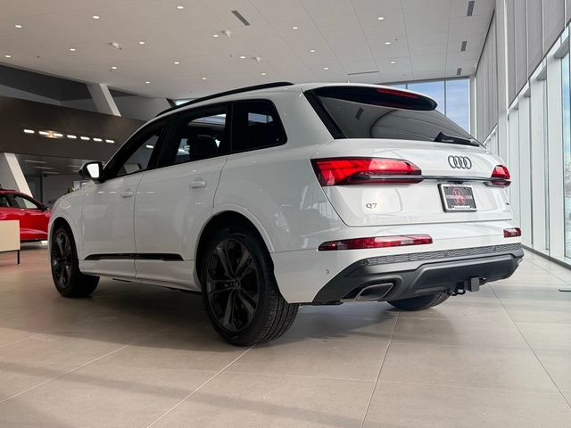 2026 Audi Q7 Premium Plus