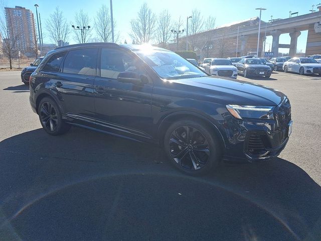 2026 Audi Q7 Premium Plus