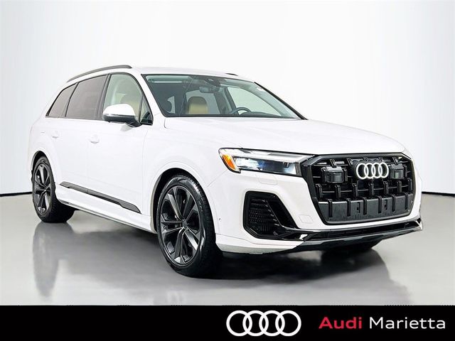 2026 Audi Q7 Premium Plus
