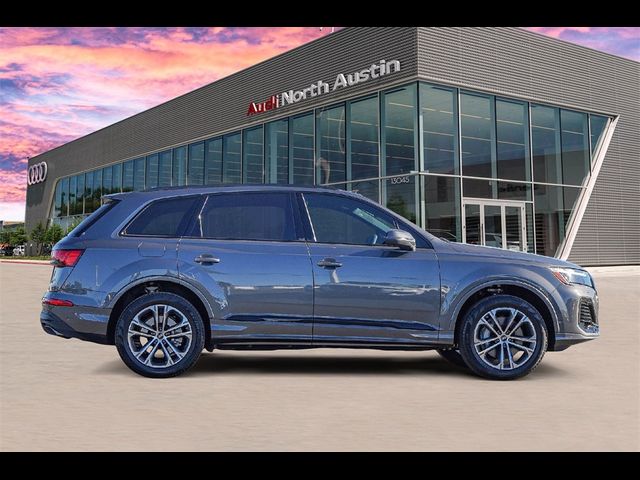 2026 Audi Q7 Premium