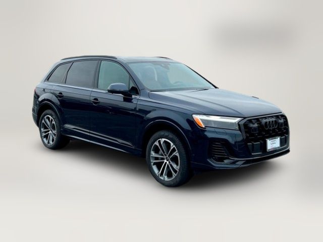 2026 Audi Q7 Premium