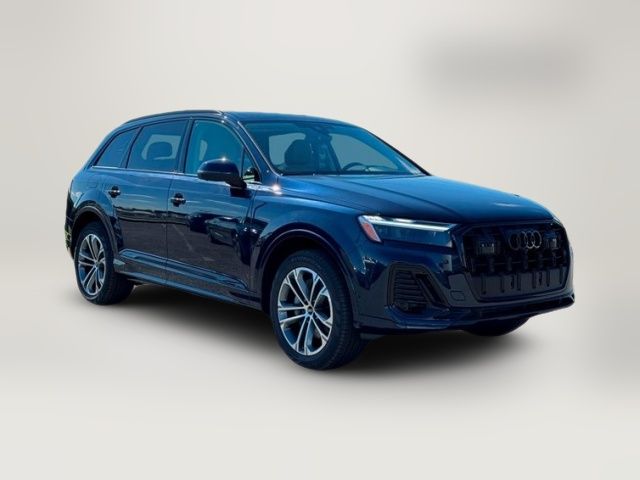 2026 Audi Q7 Premium
