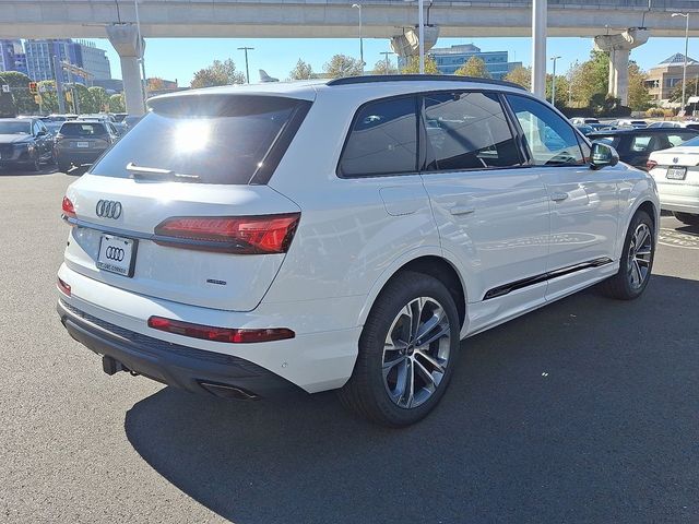 2026 Audi Q7 Premium