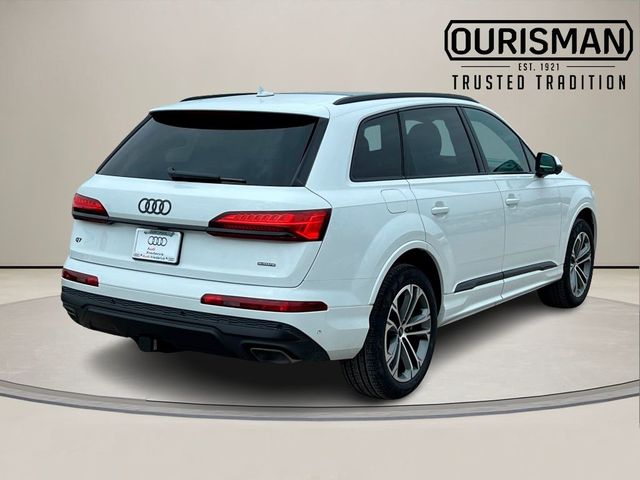 2026 Audi Q7 Premium
