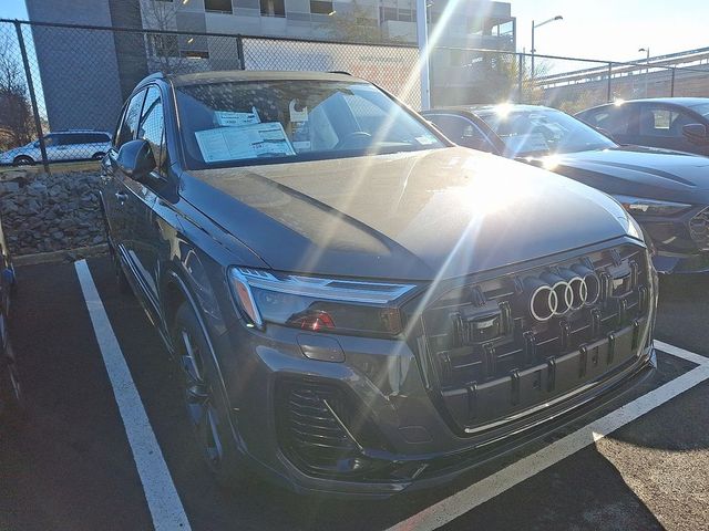 2026 Audi Q7 Premium Plus