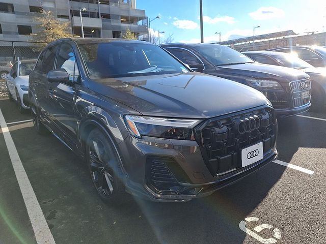 2026 Audi Q7 Premium Plus
