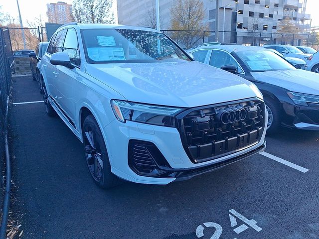 2026 Audi Q7 Premium Plus