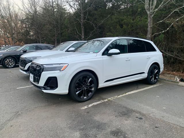 2026 Audi Q7 Premium Plus