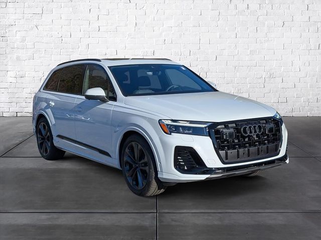 2026 Audi Q7 Premium Plus