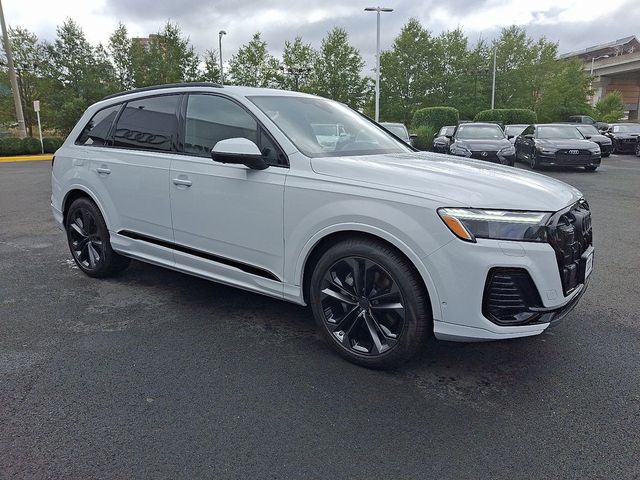 2026 Audi Q7 Premium Plus